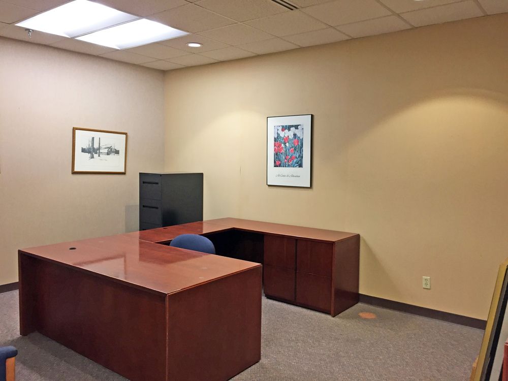 PNC BANK BUILDING: 1100 W Glen Ave, Peoria, IL 61614